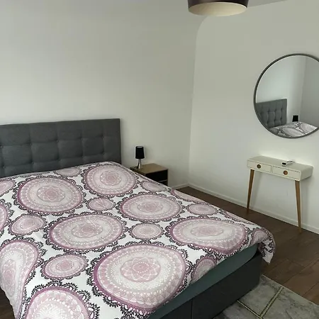 2 Private - 8 Guests - Air Conditioning - Parking Apartment Illkirch-Graffenstaden