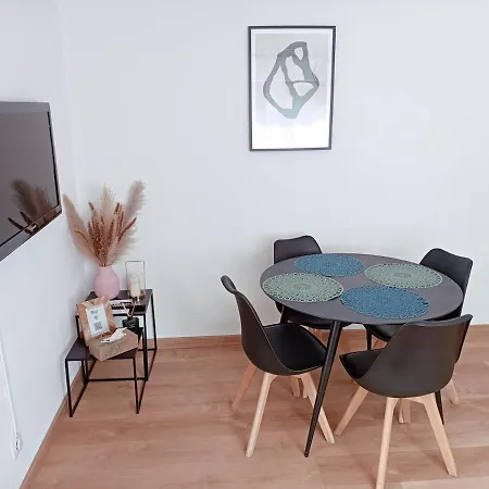 Apartment 2 Private - 8 Guests - Air Conditioning - Parking Illkirch-Graffenstaden