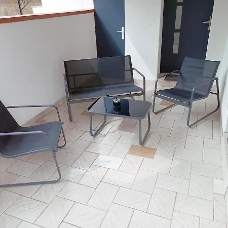 2 Private - 8 Guests - Air Conditioning - Parking Apartment Illkirch-Graffenstaden